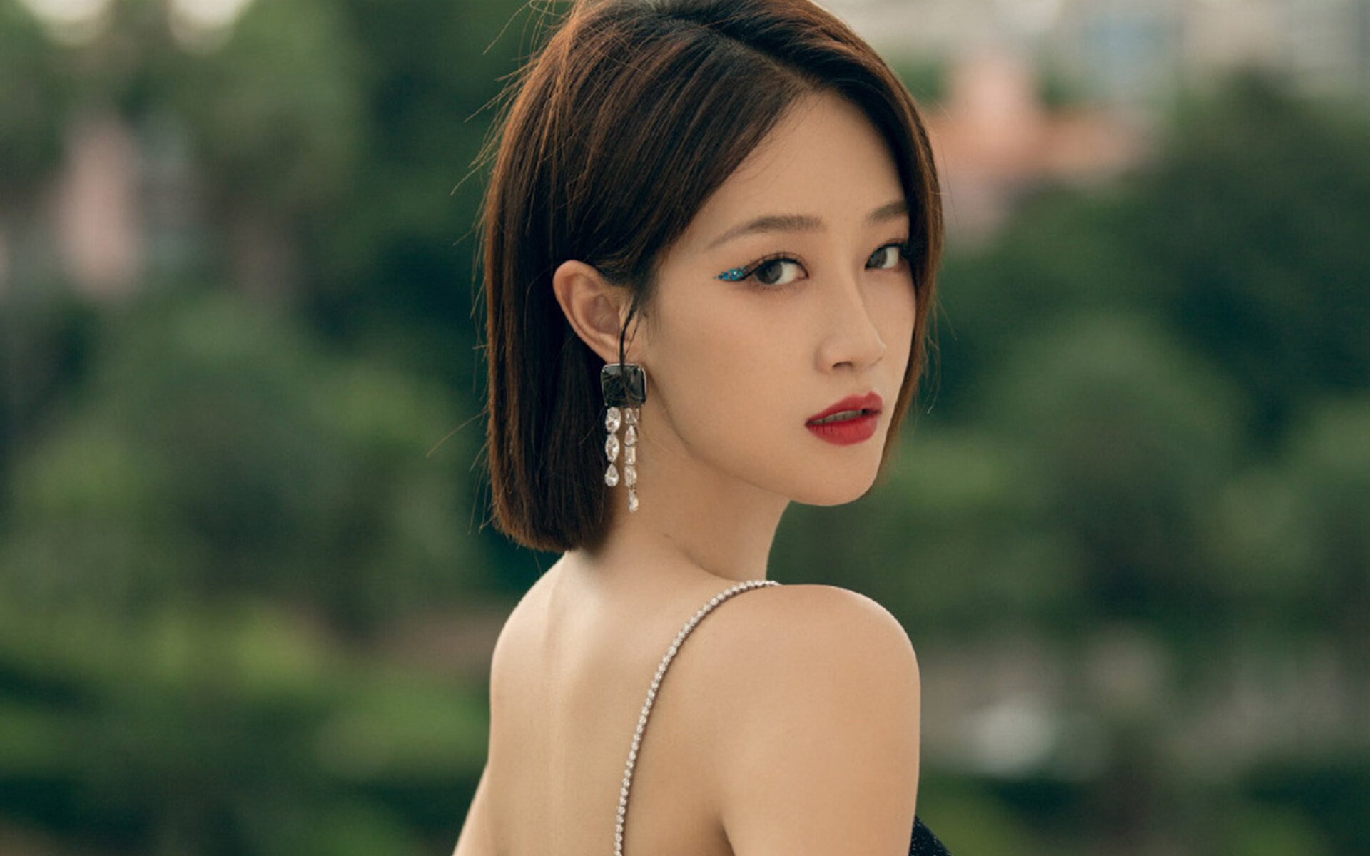 九游游戏中心官网-史上最激烈的季后赛“火拼”，都有哪些经典瞬间让人难忘？，火拼 火并