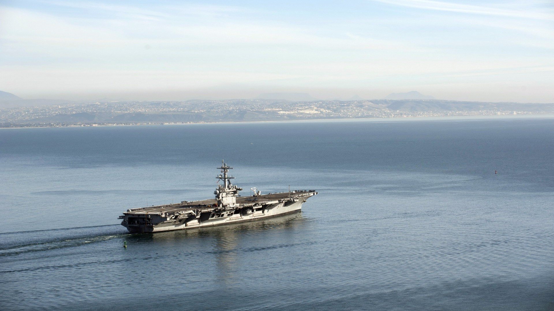 战术风格趋于国际化本土球员适应力大幅提升,球员布置战术