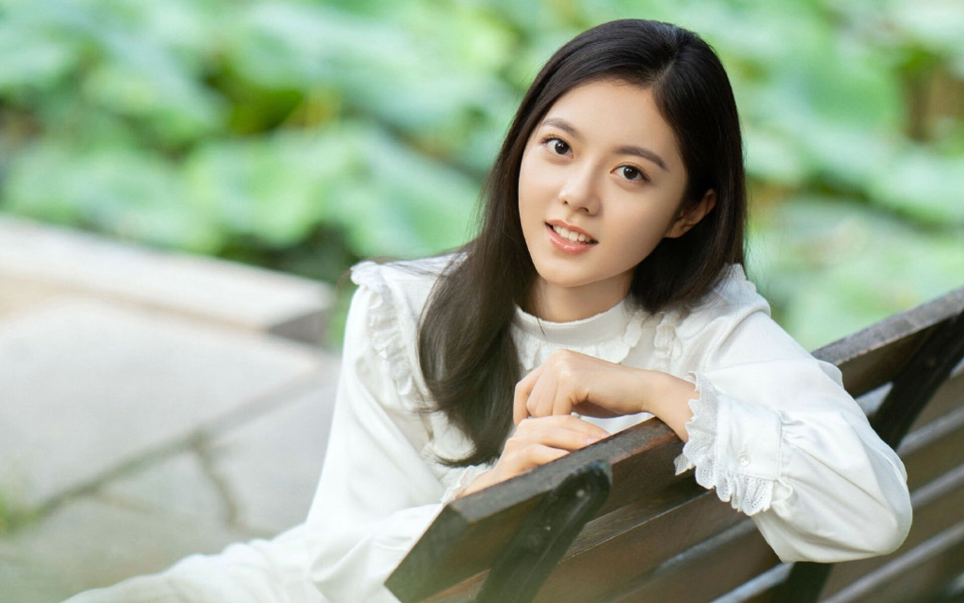 九游网页版官网入口-队员场下积极参与访谈活动塑造良好公众形象拉近粉丝距离，对参赛人员的采访问题